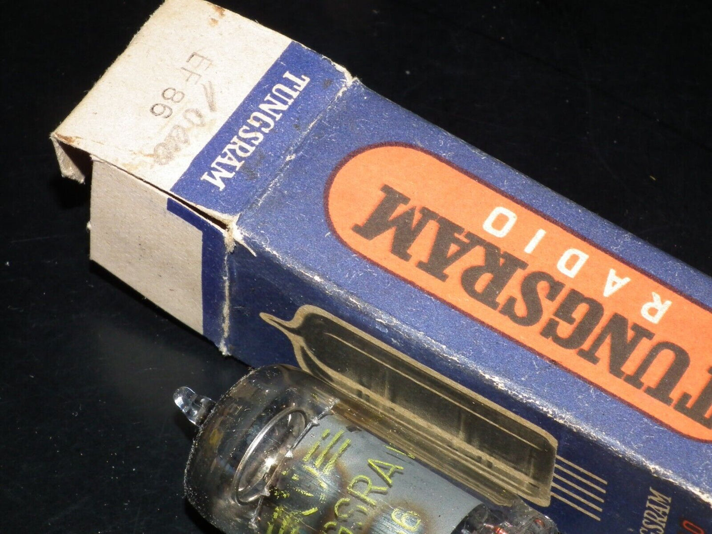EF86 Tungsram 6267 CV4085 Austria RARE Single Mica No Microphonics Low Noise