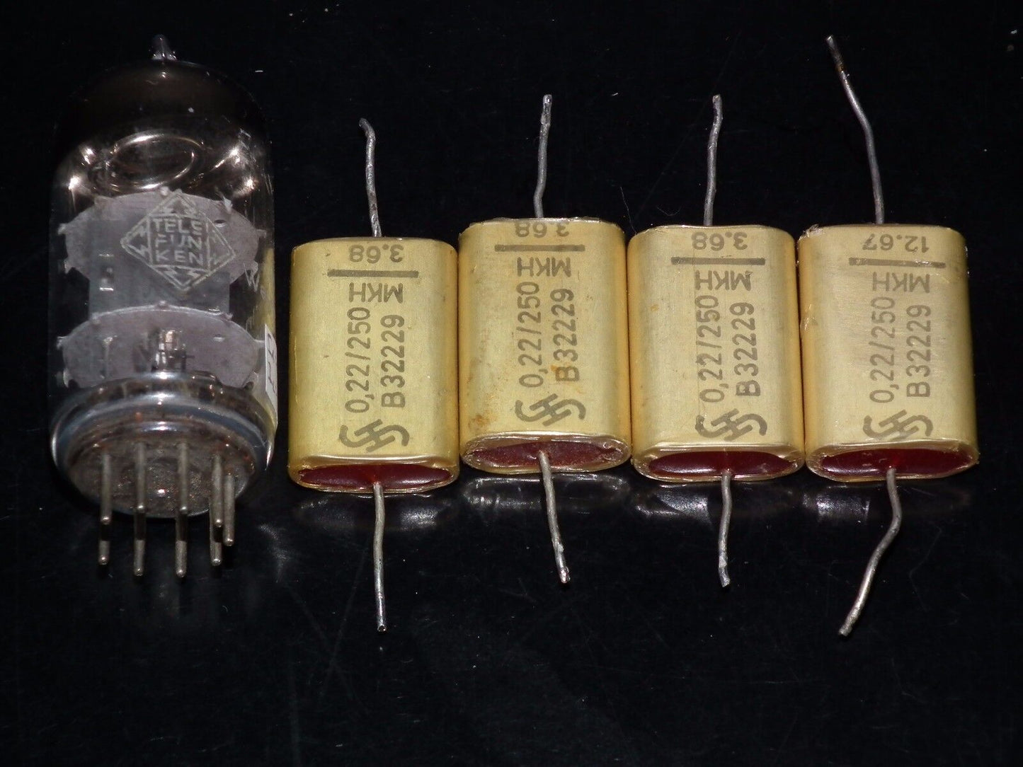 Two vintage Foil Capacitors 0.22mfd 250V Siemens Klangfilm Hi End 220nF 250V