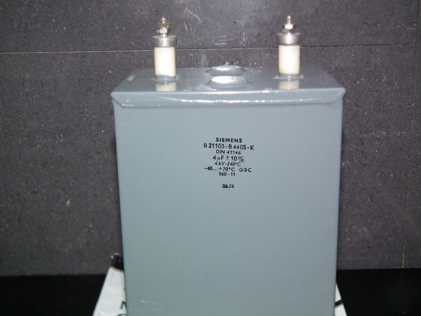 One NOS vintage Siemens PIO capacitor 4uF 4000V 4mfd 4KV