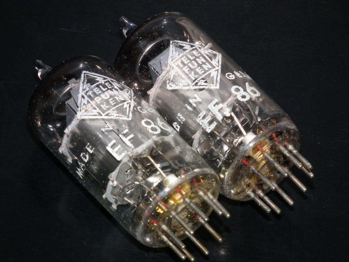 ONE (1pcs) NOS NIB Sealed EF86 Telefunken Silver, Diamond bottom Low Noise