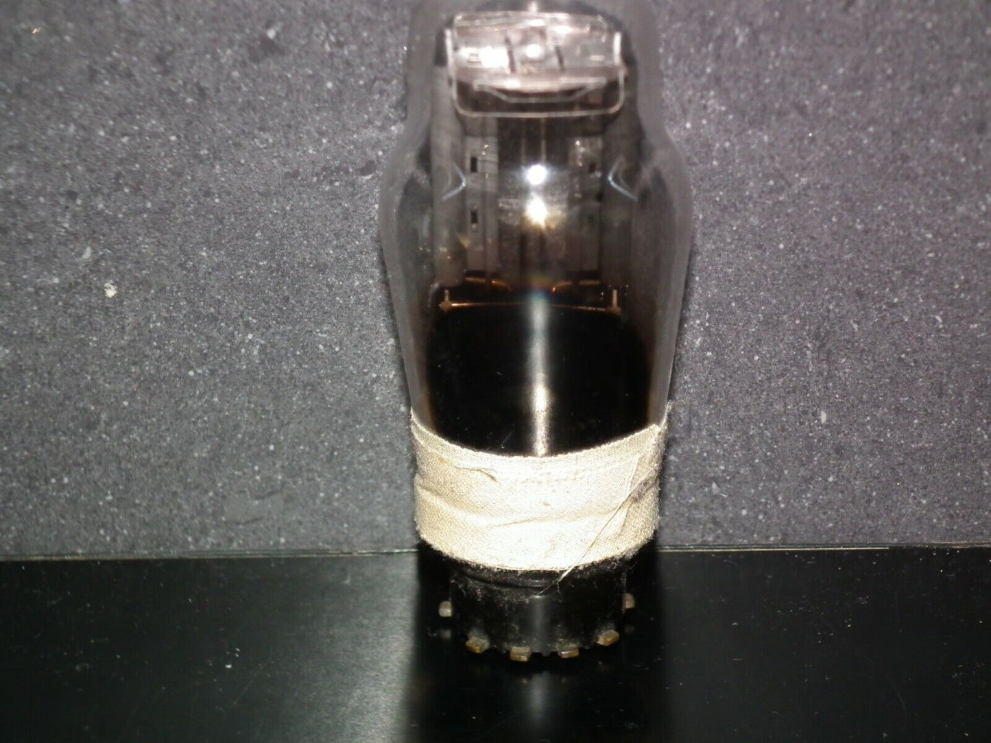 AZ1 Philips, USED tested NOS 90%, glass particles in the base, reglued base