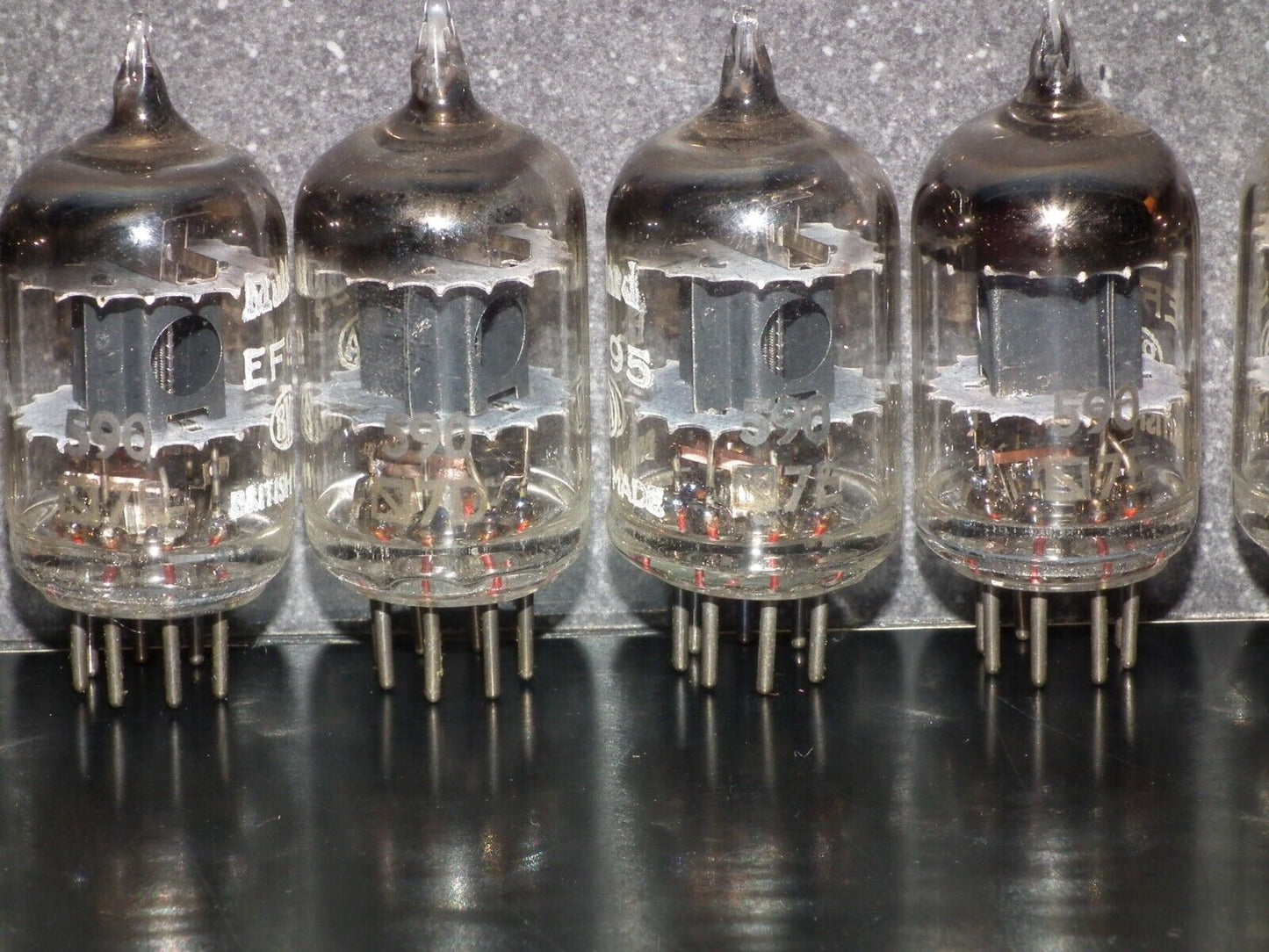 Matched Pair EF95 5654 6AK5W Mullard WHYTELEAFE Square Getter NOS Made in UK