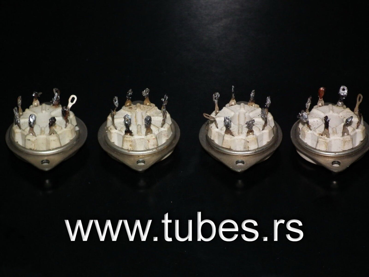 One VINTAGE K8A Octal Vacuum Tube Ceramic Socket Hi Quality EL34 GZ34 6SN7