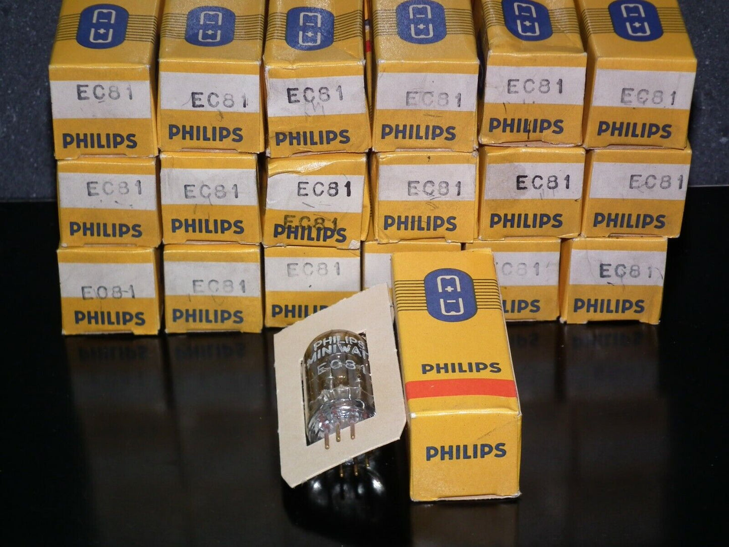 EC81 Philips NOS Low Noise Triode Delta Heerlen Code Early Version Code on Stem