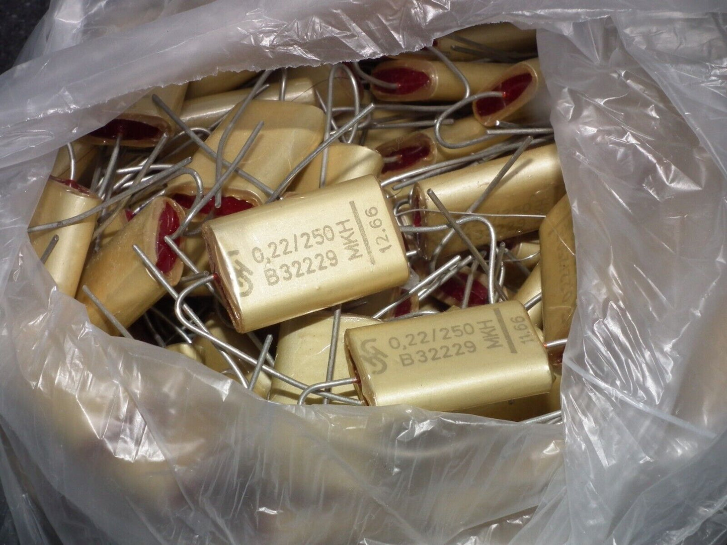 Two (2 pcs) Vintage NOS Capacitors Siemens MKH 0.22u 250V Klangfilm Audio 1966
