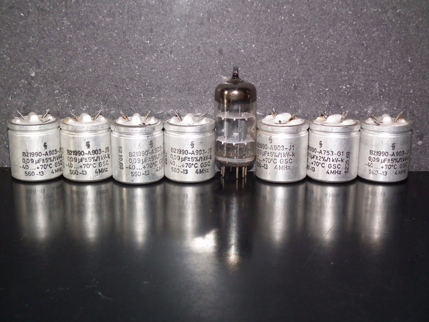 Two vintage Sikatrop Capacitors 0.09mfd 1KV Siemens Klangfilm Hi End 90nF 1000V