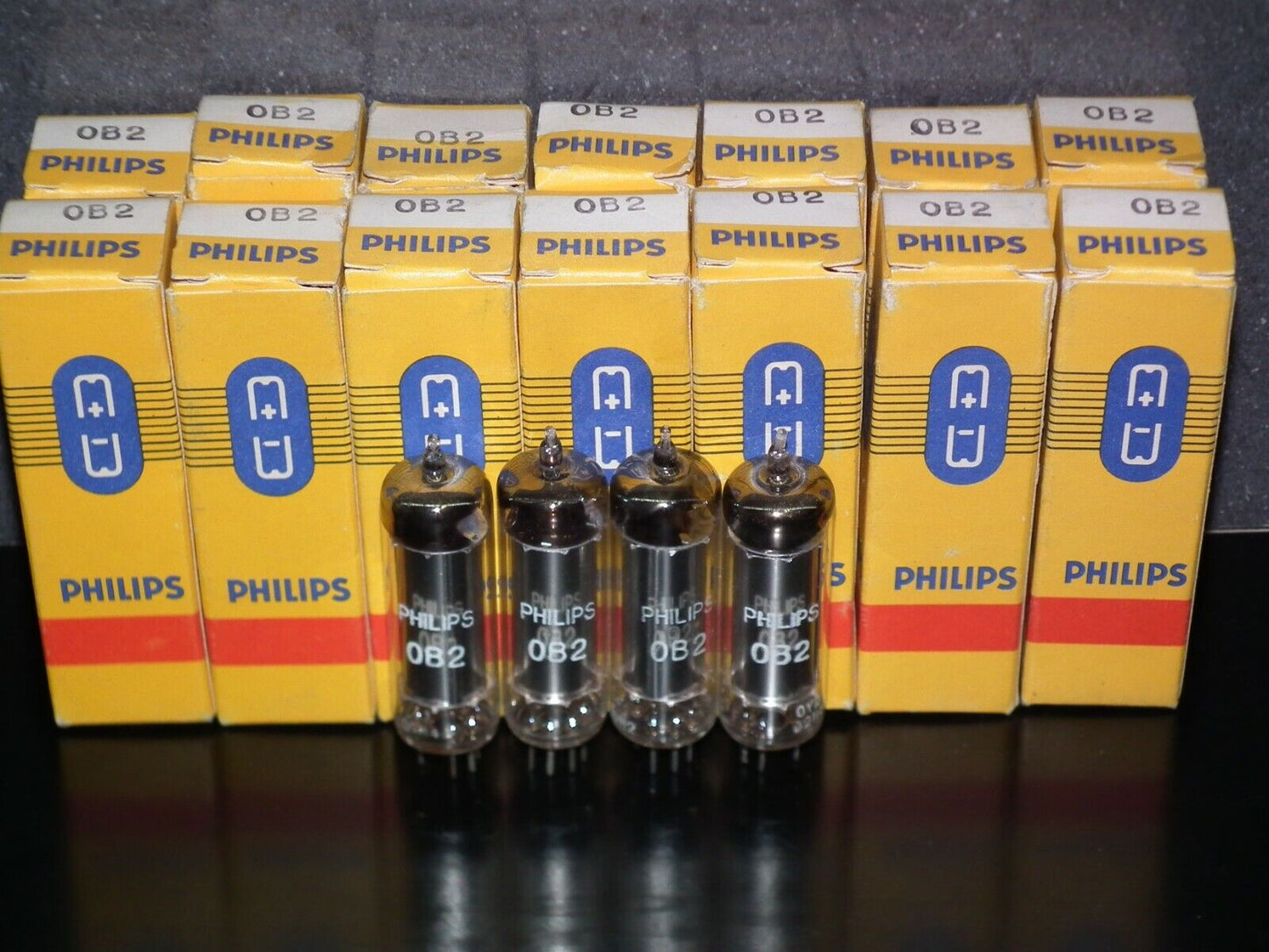 108C1 Valvo NOS NIB rebranded Philips 0B2 OB2 STV108/30 Voltage Regulator Tube