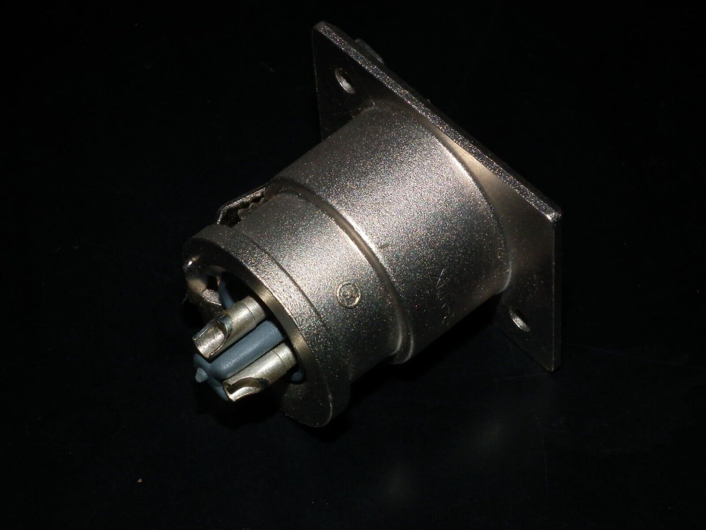 ITT Cannon JAE XLR-3-31 NOS female connector XLR 3 31 (3 pole) Made in JAPAN
