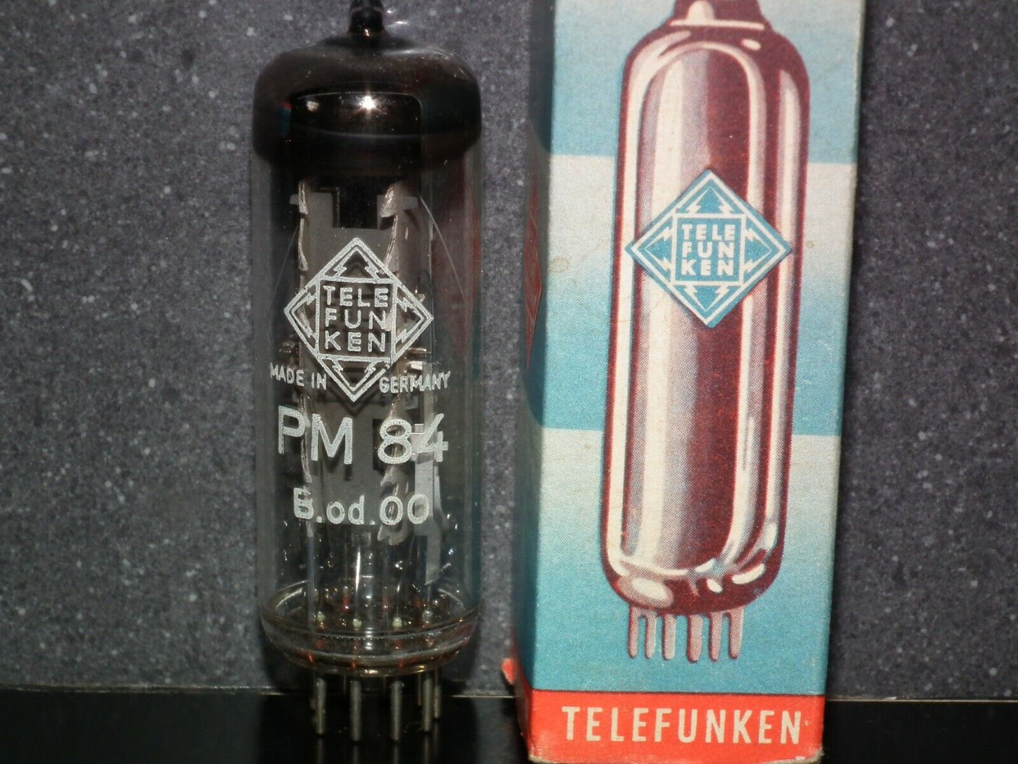 PM84 Telefunken NOS NIB Magic Eye Tuning Eye Old European Tube Radio Receivers