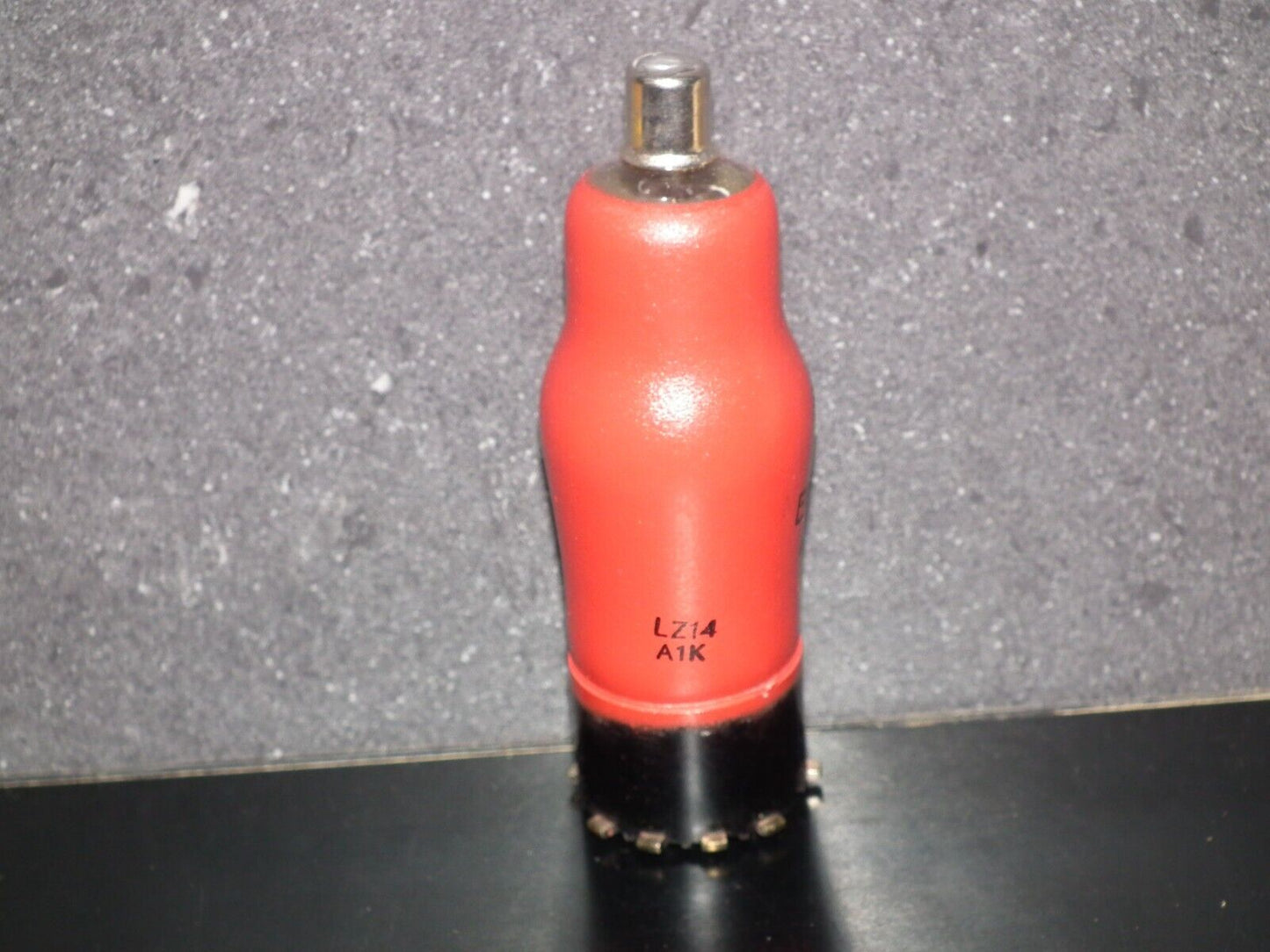 EF6 Valvo NOS in original box
