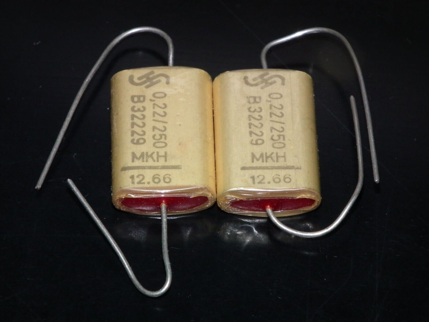 Two (2 pcs) Vintage NOS Capacitors Siemens MKH 0.22u 250V Klangfilm Audio 1966