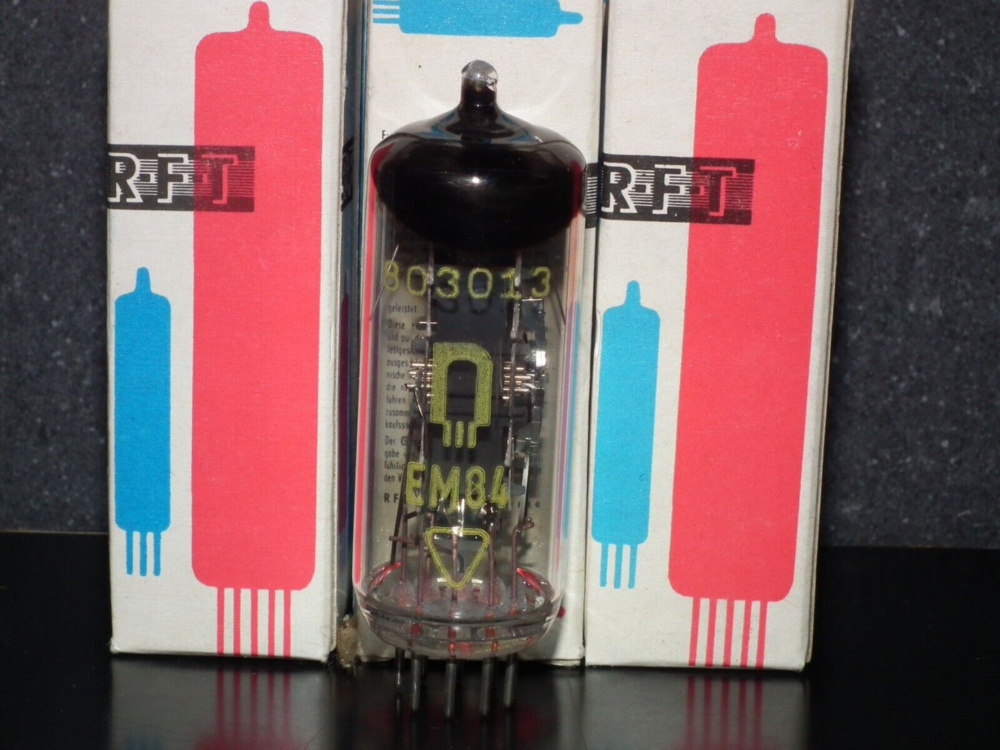 EM84 RFT Magic Eye - Tuning Eye NOS NIB