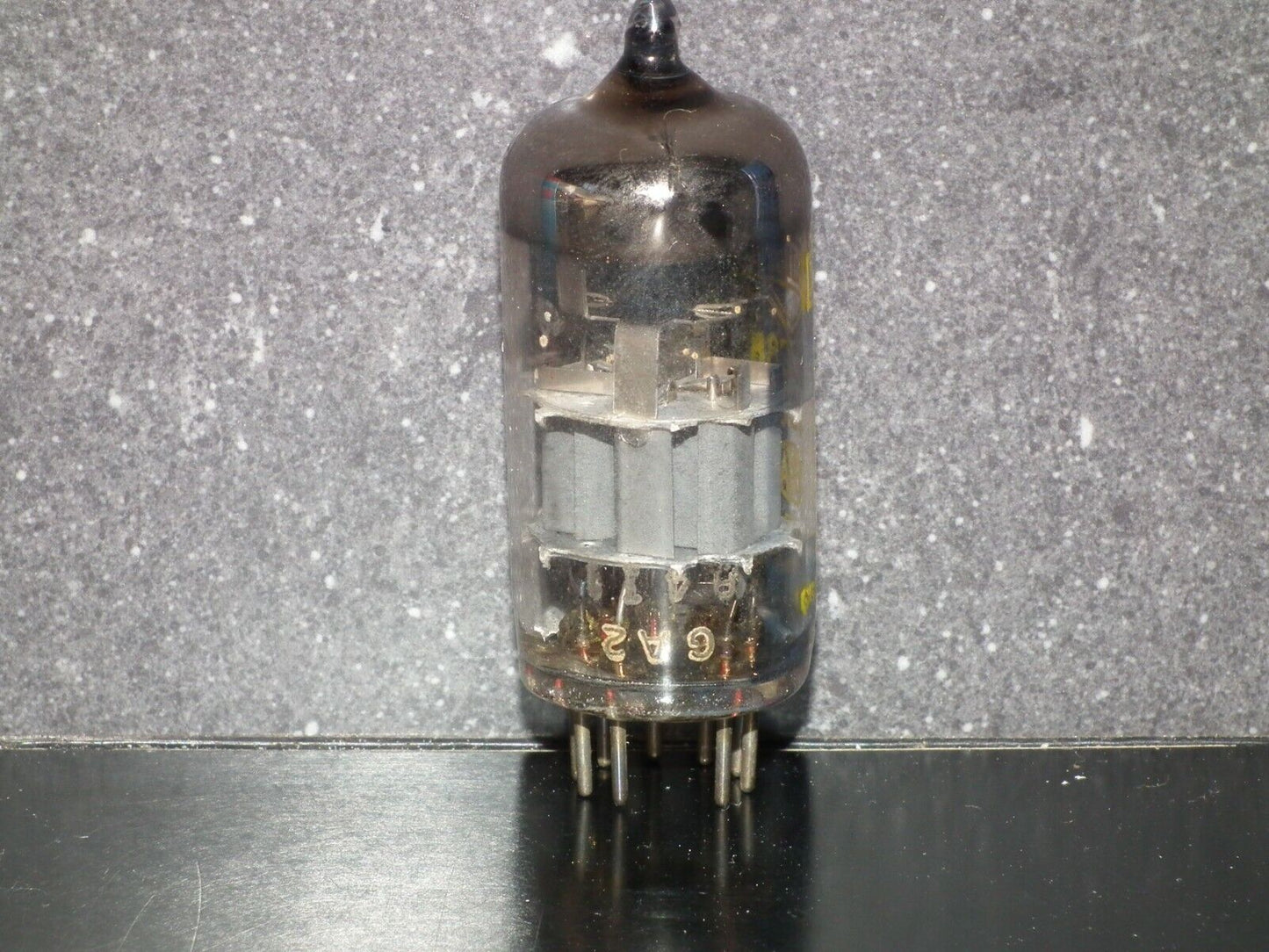 ECC88 Mullard 6DJ8 RARE Gray Shield Big O Getter Blackburn 60s Used Tested NOS
