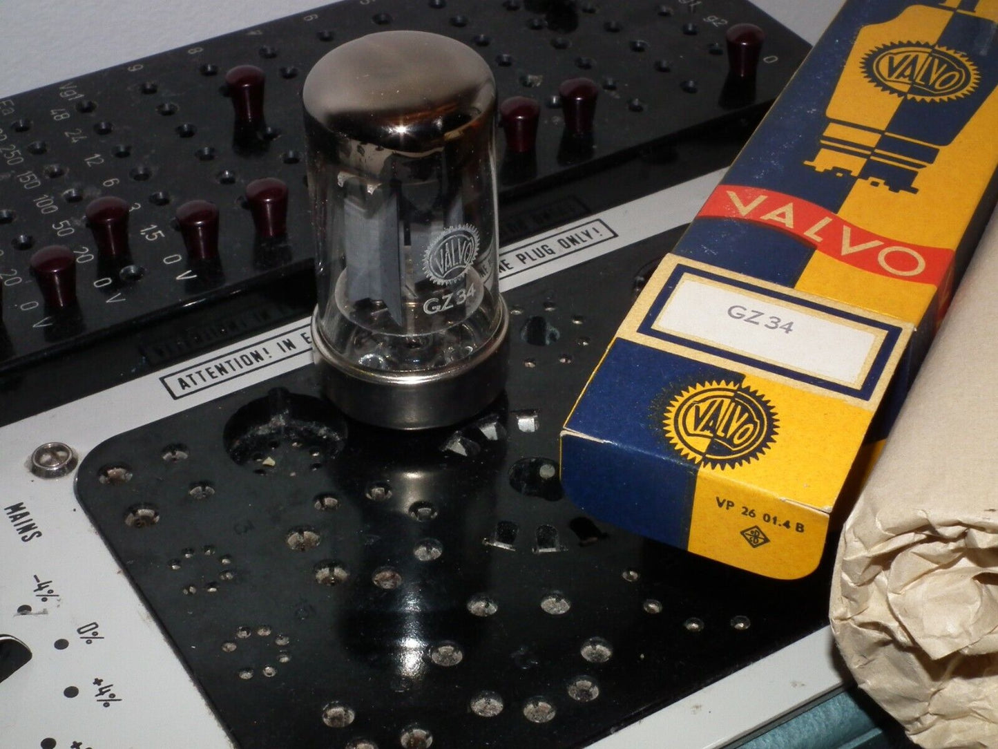 GZ34 Philips 5AR4 rectifier RARE Metal Base DD Getter NOS NIB 1955 branded Valvo