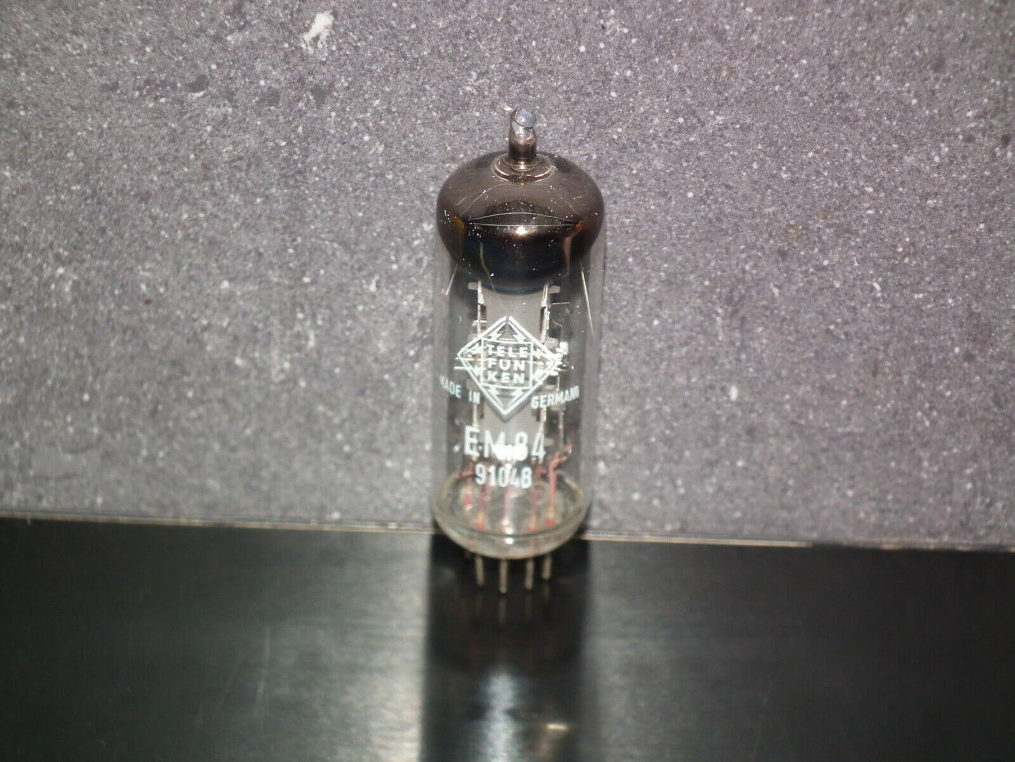 EM84 Telefunken NOS NIB Magic Eye Tuning Eye Old European Tube Radio Receivers