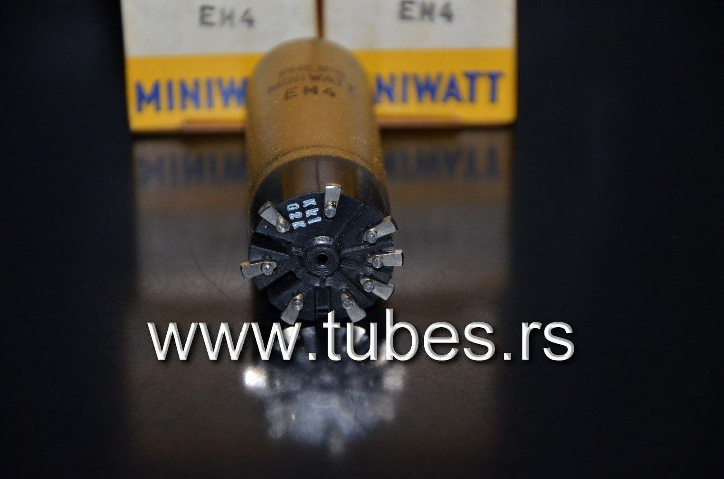 One (1 pcs) Philips EM4 tuning eye tube old type