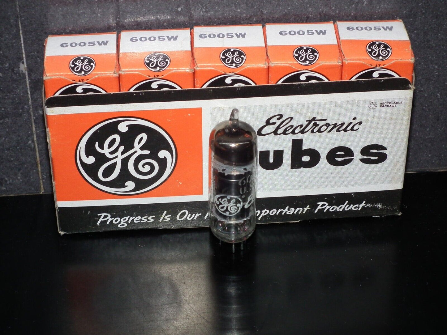 6005W General Electric EL90 6AQ5 NOS NIB Tested 100%