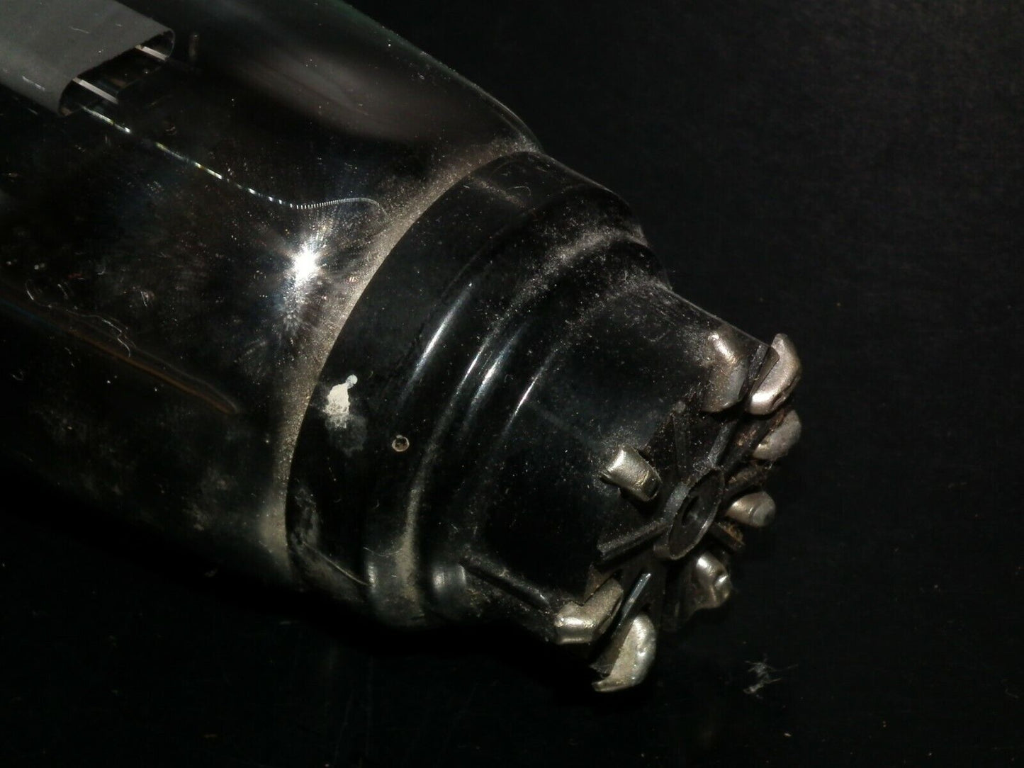 AZ1 Tungsram, USED tested 75%, some glas particles in the base, strong base