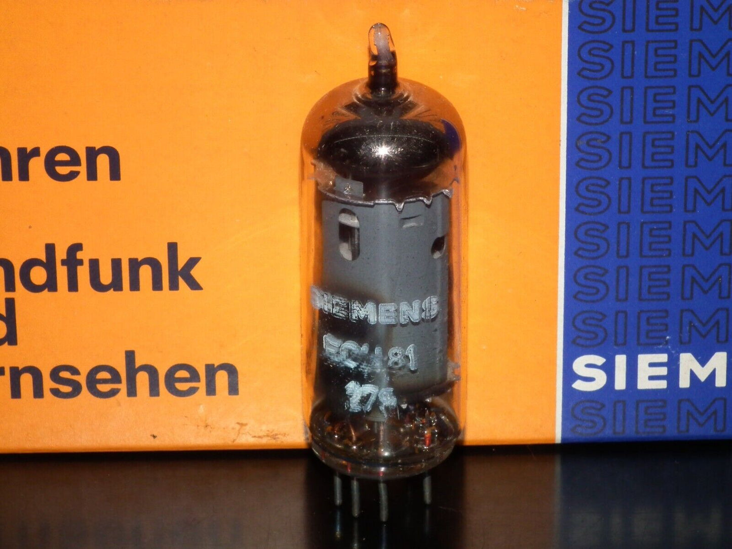 ECH81 Siemens NOS NIB 6AJ8