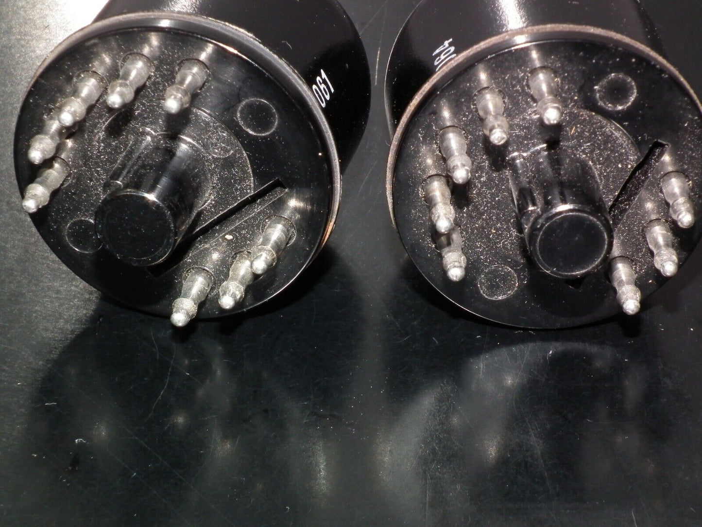 EF12 Valvo NOS tested