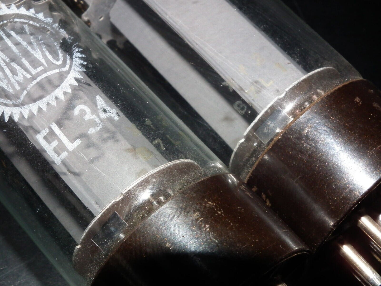 EL34 6CA7 Mullard Xf2 OO Getter Welded Anodes Platinum Matched Pair 80/100%