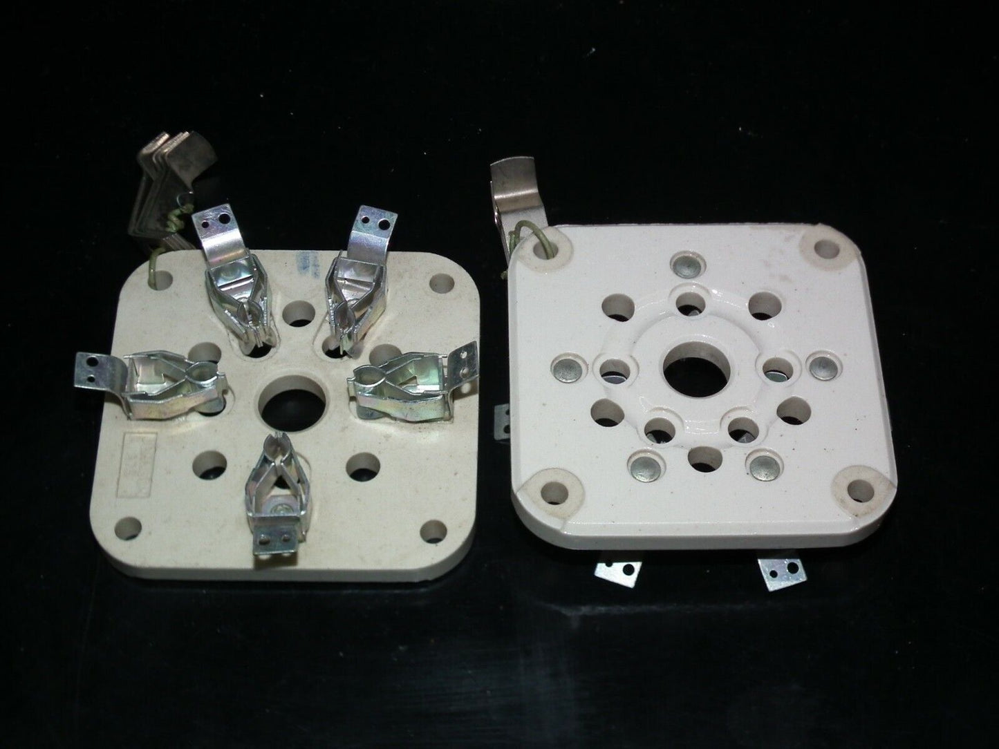 One NOS VINTAGE Johnson 5 pin U5G Ceramic Socket NOS for 3-500Z 4-400A 803 ...