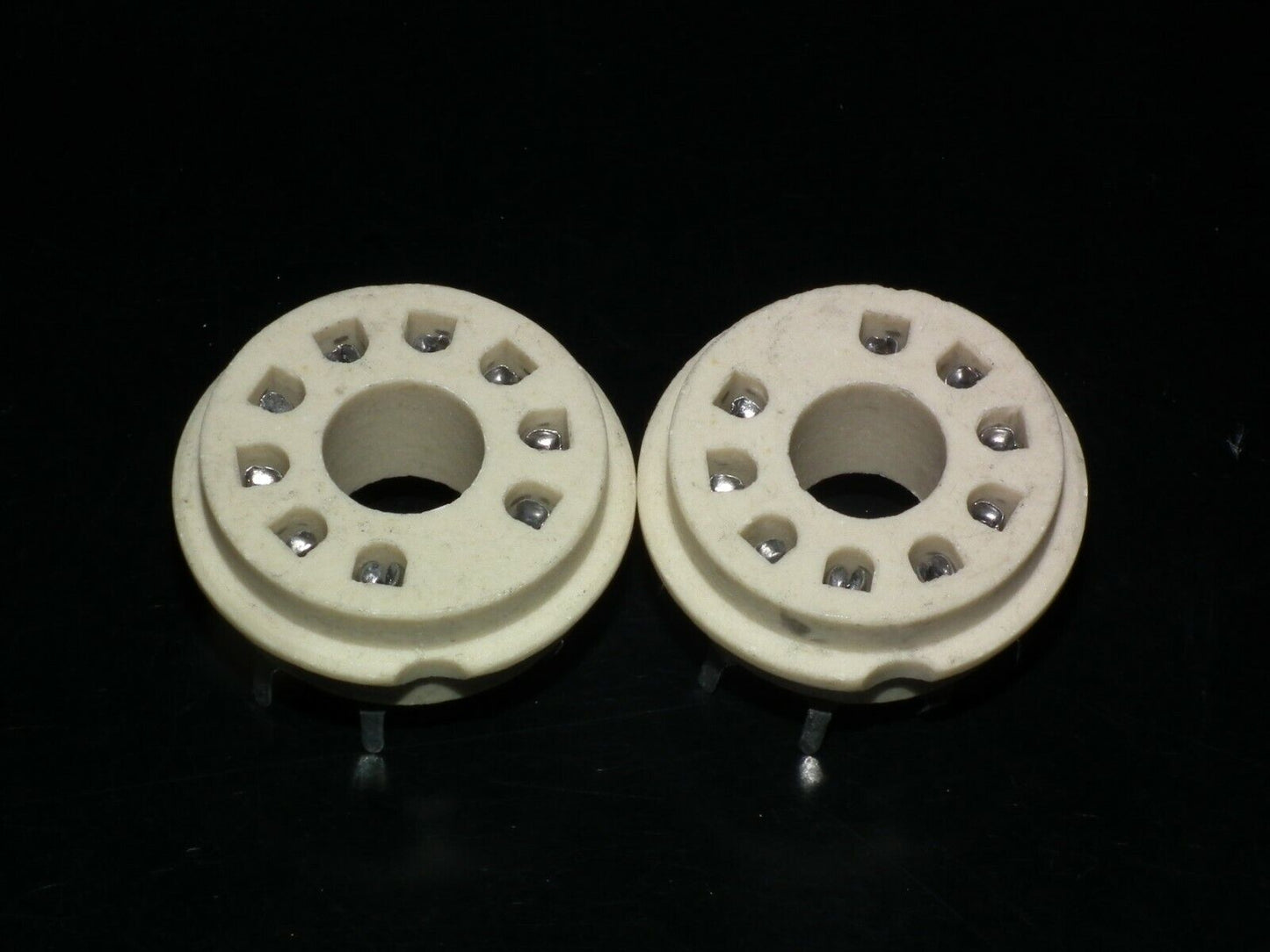 Two VINTAGE NOS Magnoval Vacuum Tube Ceramic Socket for PCB West Germany 60s