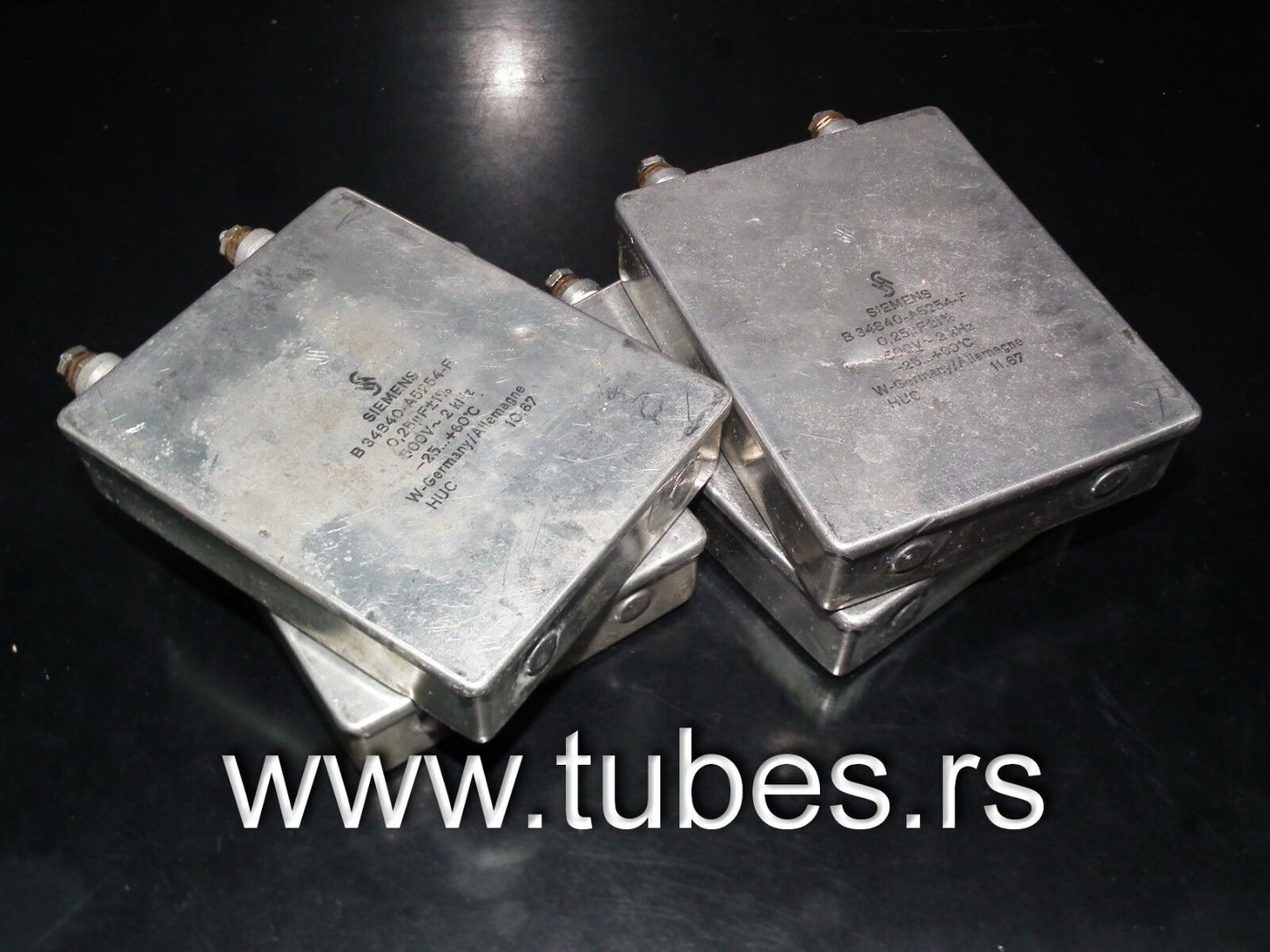 Two vintage Siemens PIO capacitors 0.25uF 500V~ Made in Germany in 1967