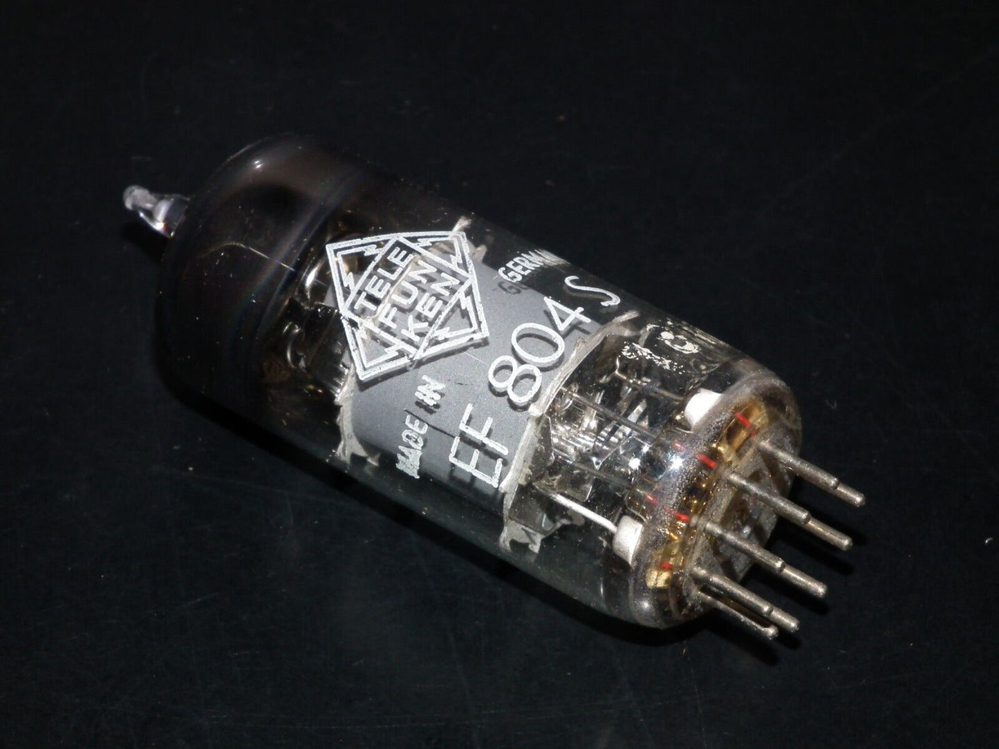 EF804S Telefunken NOS NIB Low Noise Microphone Pentode Diamond Bottom BW Box
