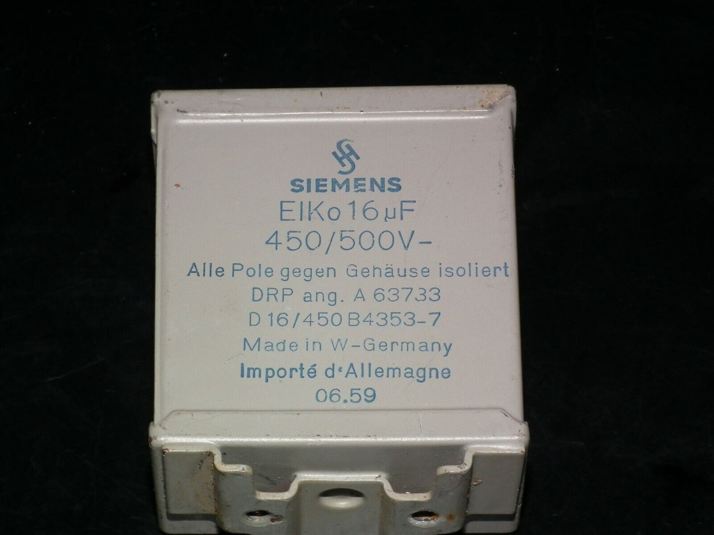 One vintage Siemens electrolytic capacitor 16uF / 500V Klangfilm glass end seal