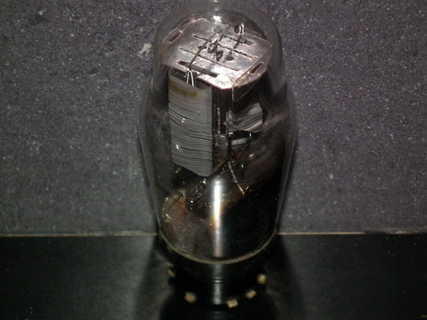 AZ1 Philips, USED tested 70%, perfect getter and base