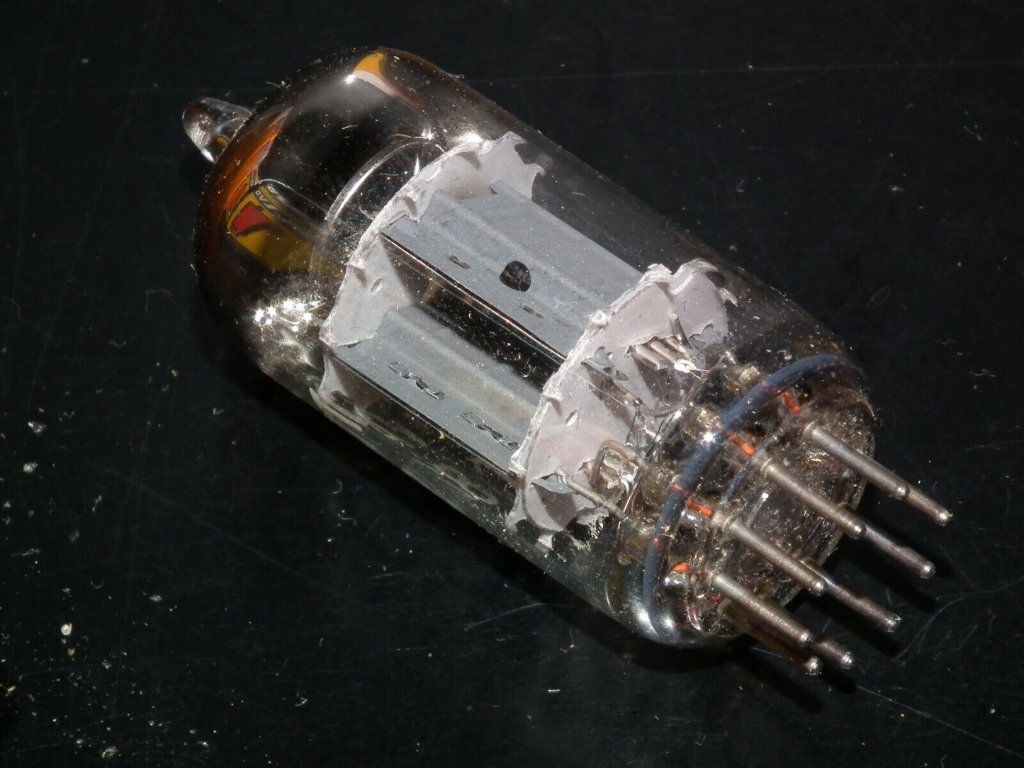 ECC82 12AU7 Philips Heerlen 1965 Delta codes NOS NIB strong, balanced sections