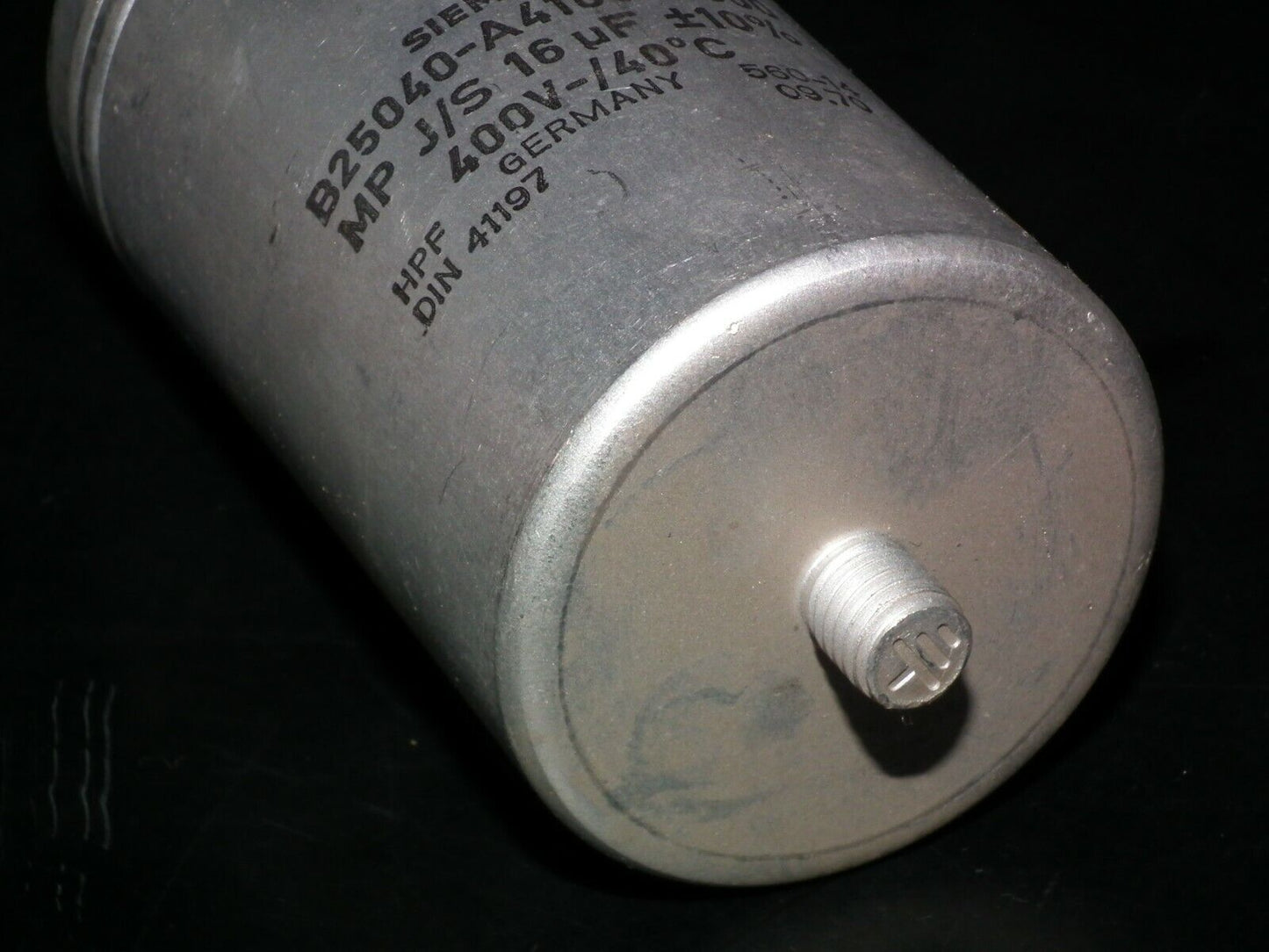 One vintage Siemens PIO capacitor 16u 400V Klangfilm Made in West Germany 1970