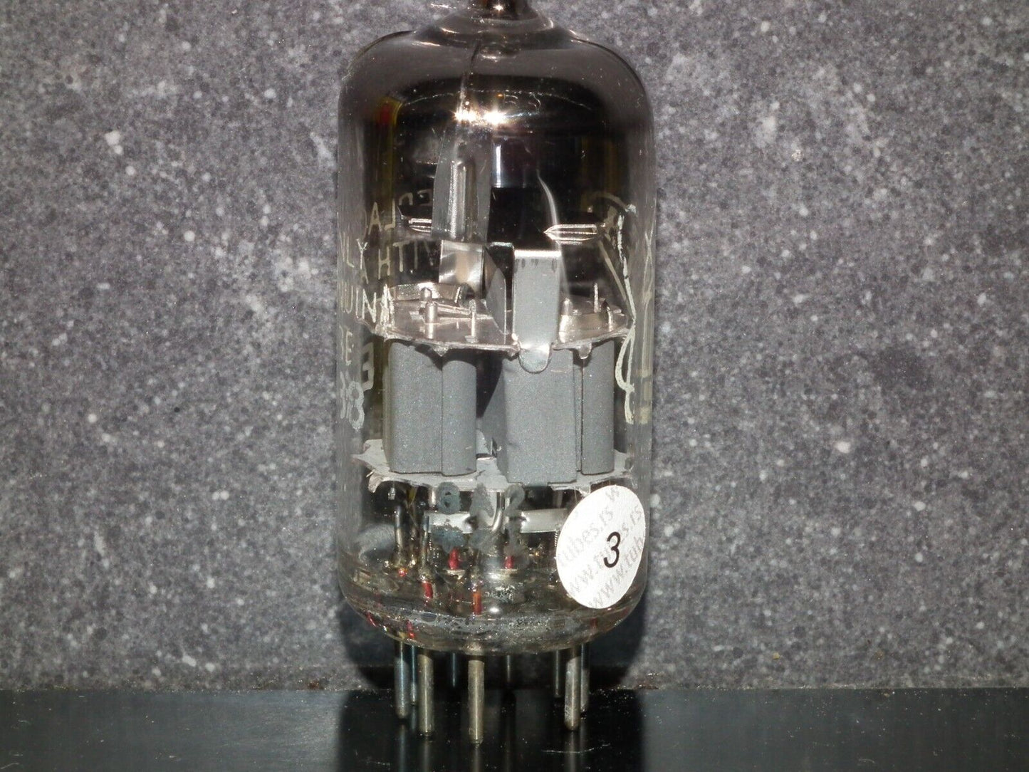 One (1 pcs) ECC88 Siemens 6DJ8 RARE Gray Shield Dual Stage Getter Rebranded GEB
