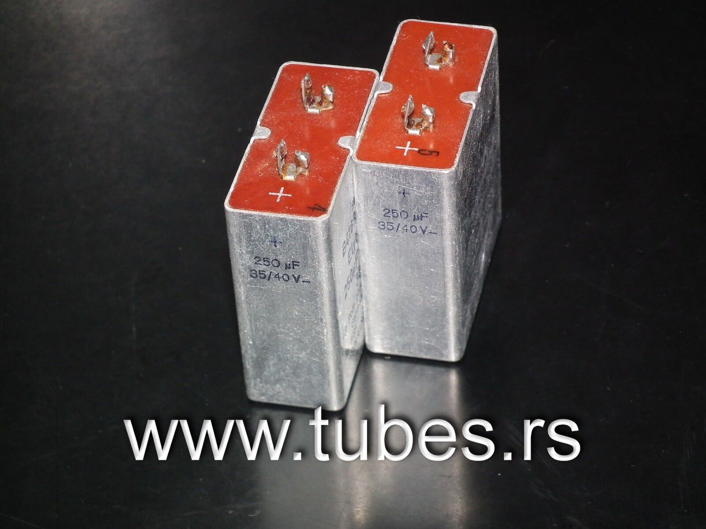 Two vintage Siemens electrolytic capacitors 250uF / 40V Klangfilm, West Germany