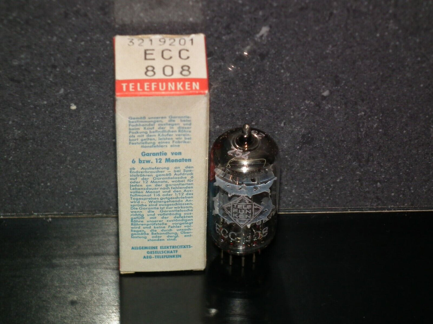 ECC808 Telefunken NOS NIB Balanced sections, early 60s, Berlin plant