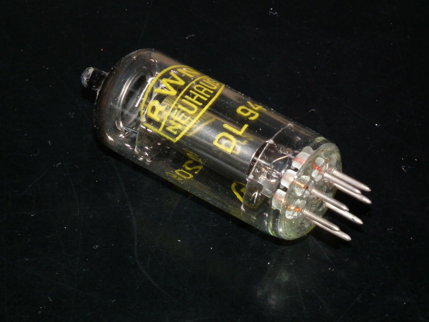 DL94 RFT 3V4 - NOS in original boxes RARE EARLY 60s VERSION, the same codes