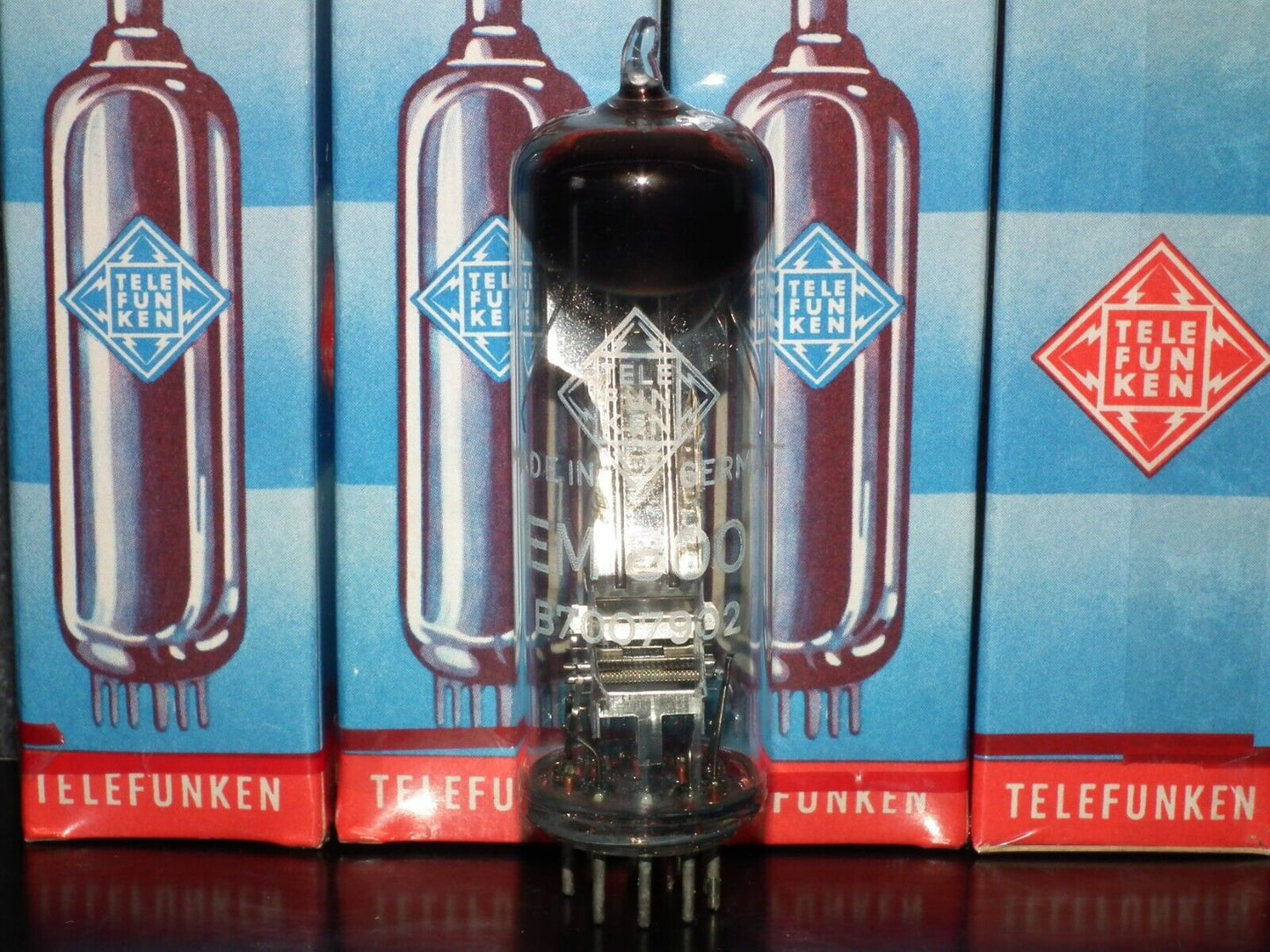 One(1 pcs) Telefunken EM800 NOS NIB Tuning Indicator Tube Magic Eye Diamond BTTM