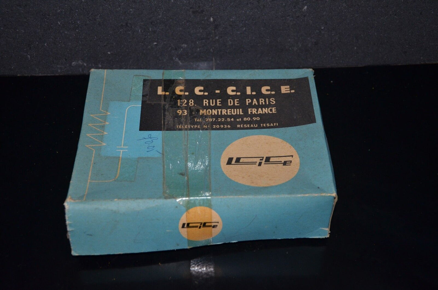 LCC France 100pF 5KV doorknob NOS capacitor for professional broadcast