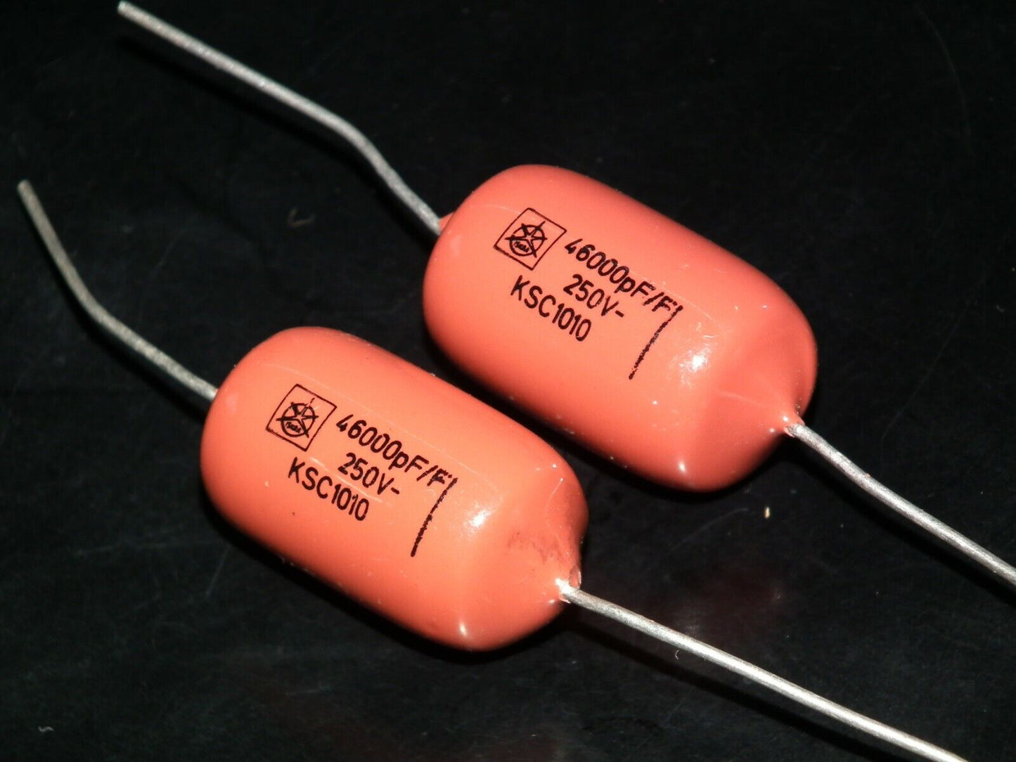 Two polystyrene capacitors 46000pF 0.046uF 250V ISKRA SIEMENS 1974 HI End Tube