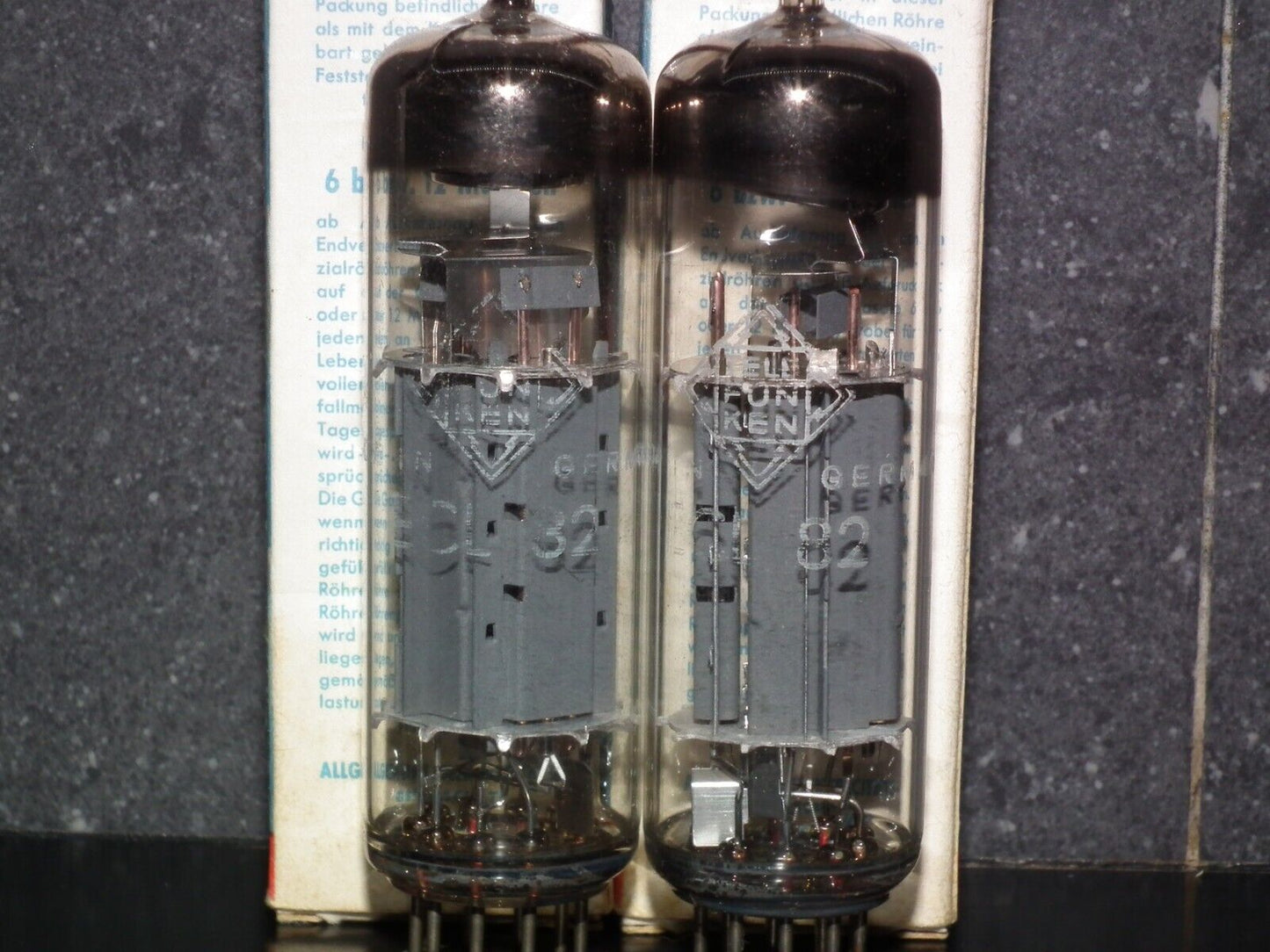 Pair (2 tubes) ECL82 Telefunken 6BM8 NOS NIB The same codes Diamond Bottoms