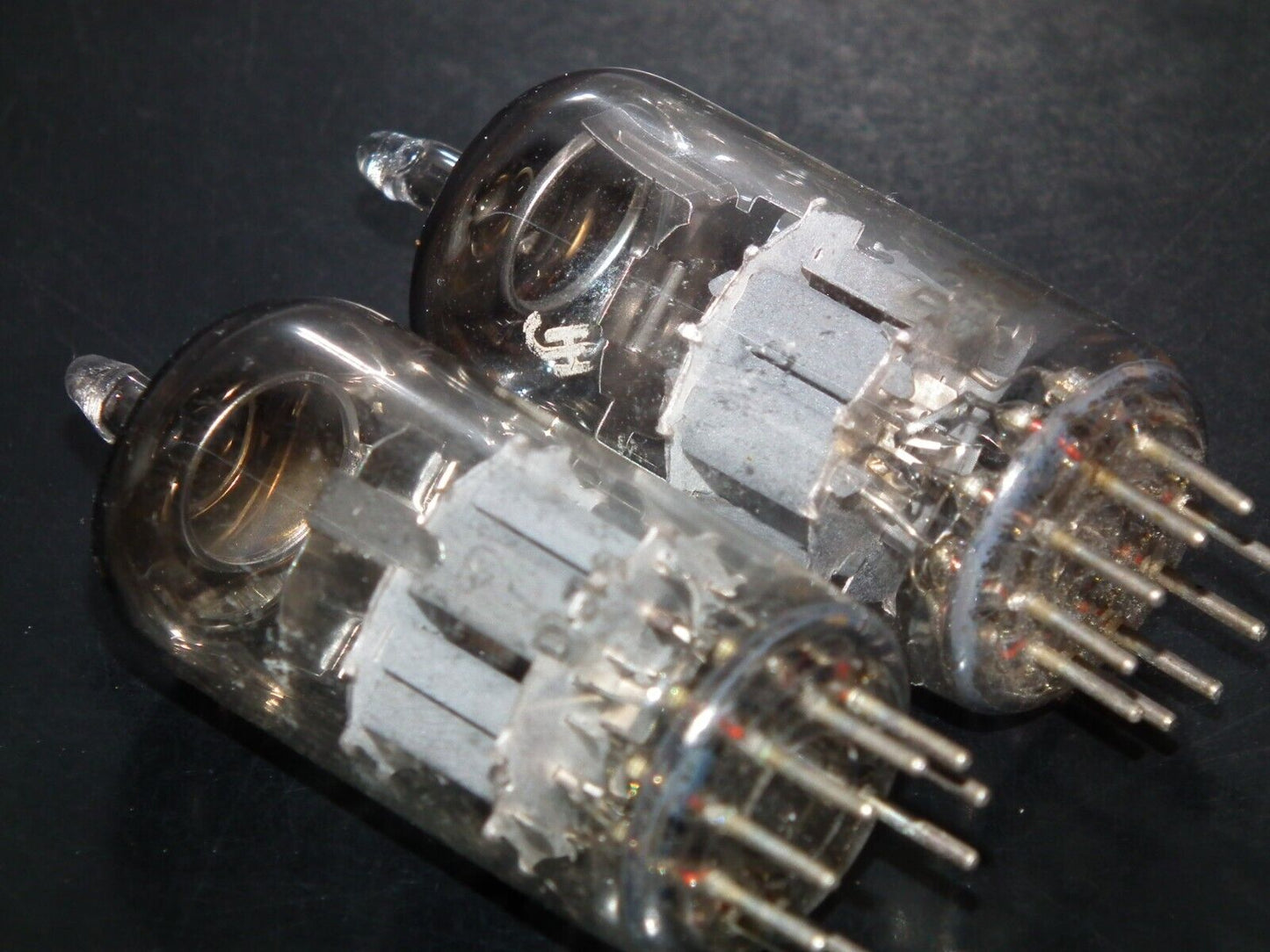 Matched pair PCC88 Siemens 7DJ8 GRAY SHIELD DUAL STAGE GETTER Used tested 90%