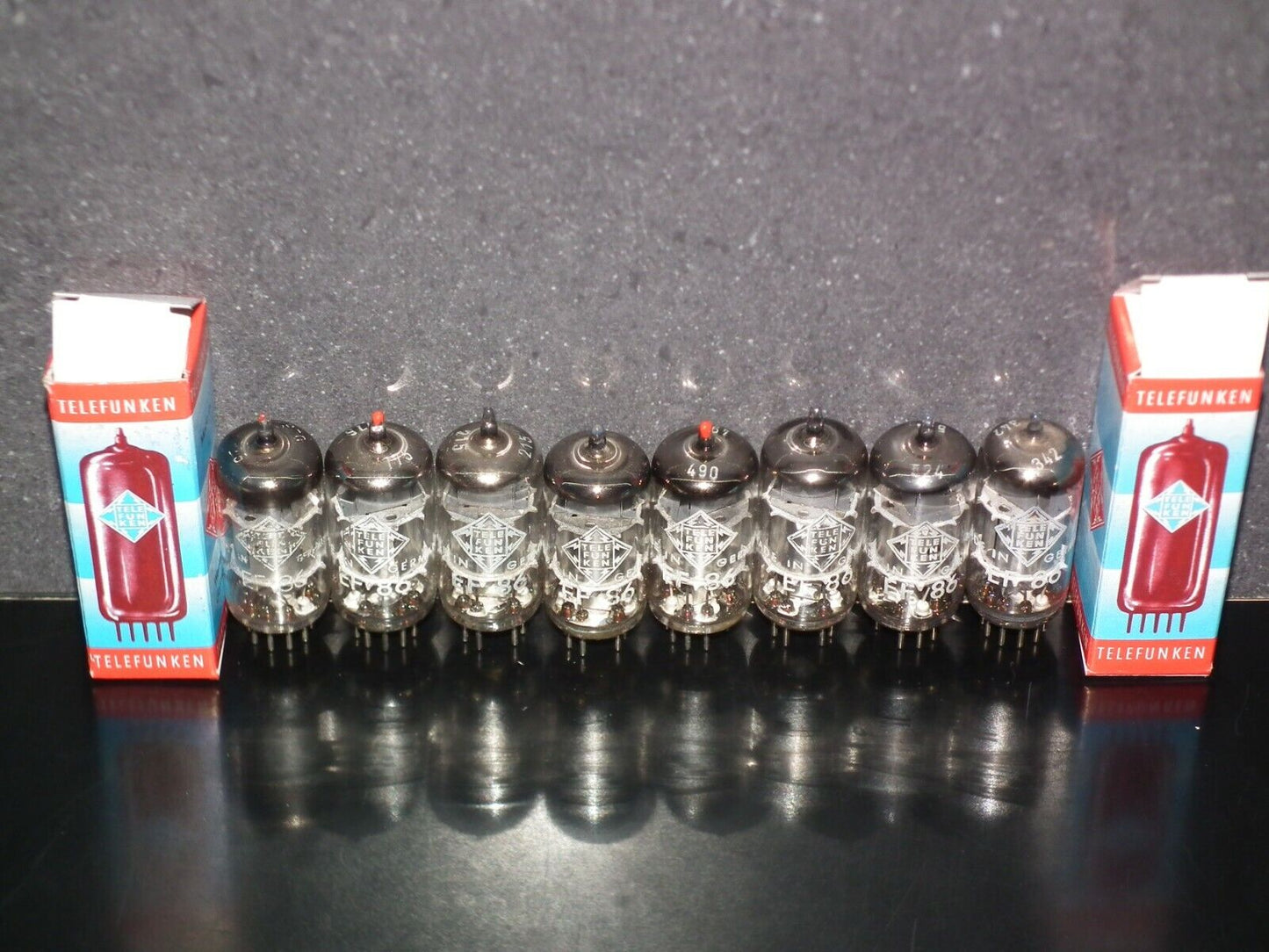 EF86 Telefunken Silver Anodes, Diamond bottom, USED - TESTED NOS 100% Good Logos