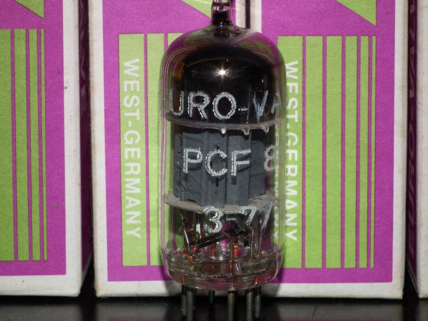 PCF802 EUROVALVE NOS NIB - West Germany