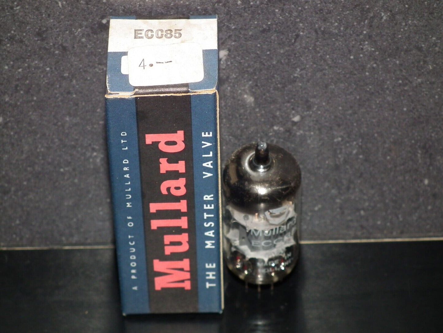 One tube (1pcs) ECC85 6AQ8 Mullard NOS NIB Old type early 70s
