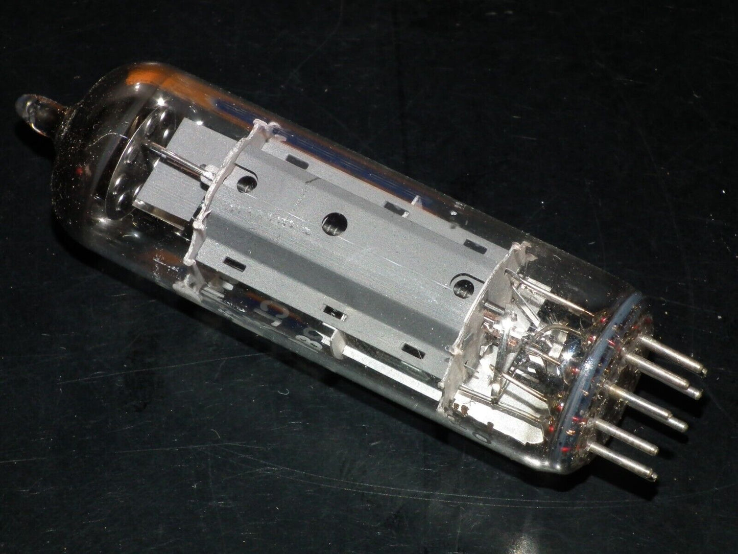 One (1 tube) PCL86 Siemens 14GW8 NOS NIB