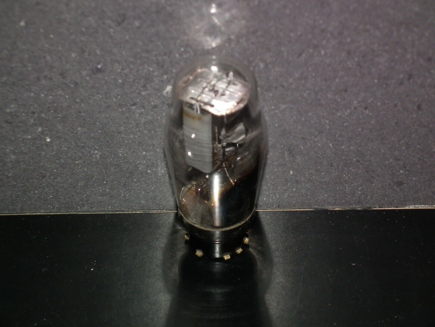 AZ1 Philips, USED tested 70%, perfect getter and base