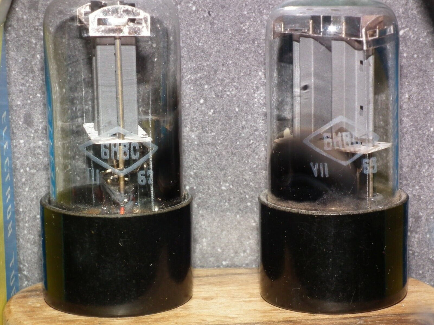 Platinum Matched Pair Foton 6SN7GT 6N8S NOS early 60s Tashkent Plant Great Sound