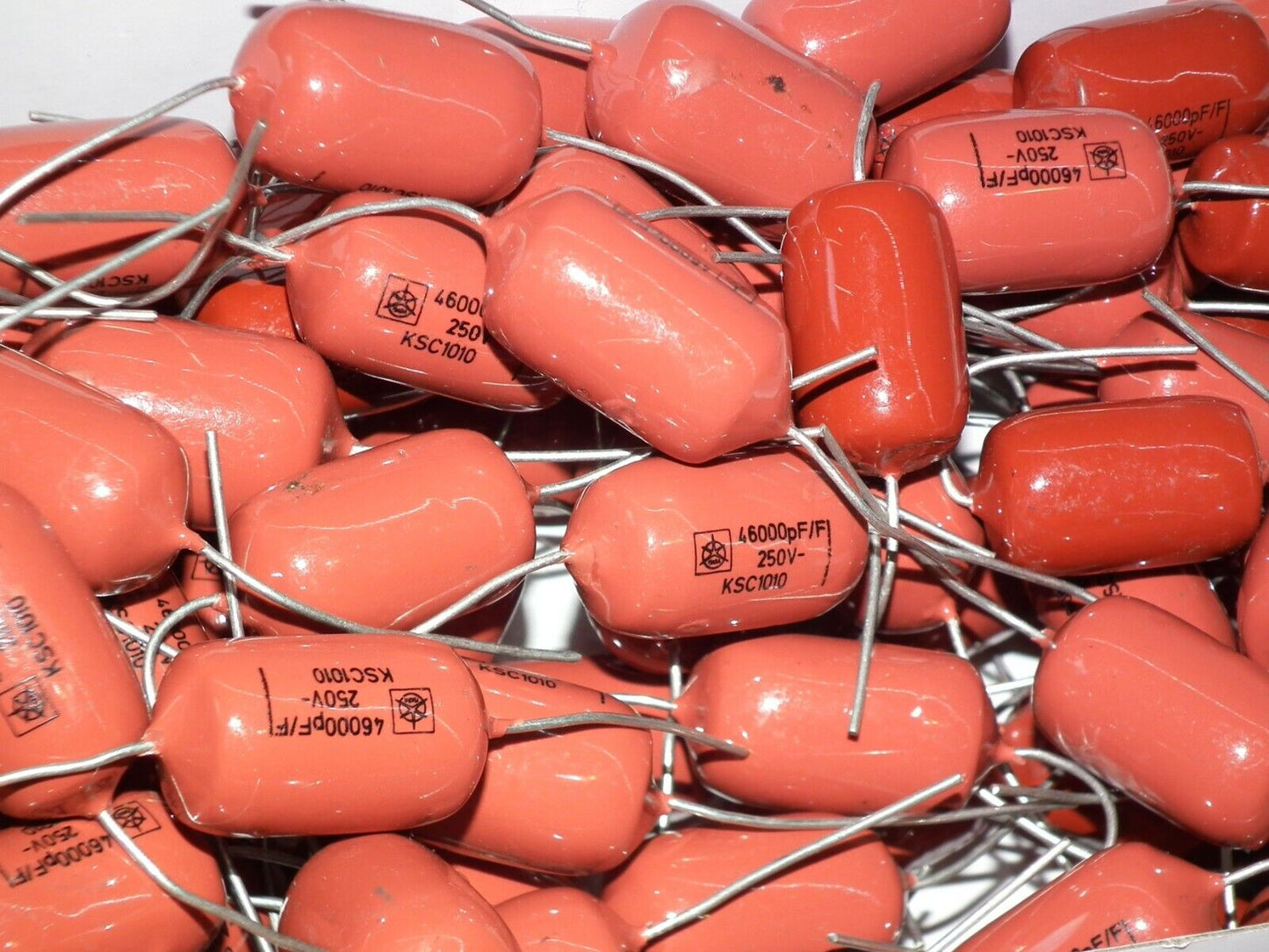 Two polystyrene capacitors 46000pF 0.046uF 250V ISKRA SIEMENS 1974 HI End Tube