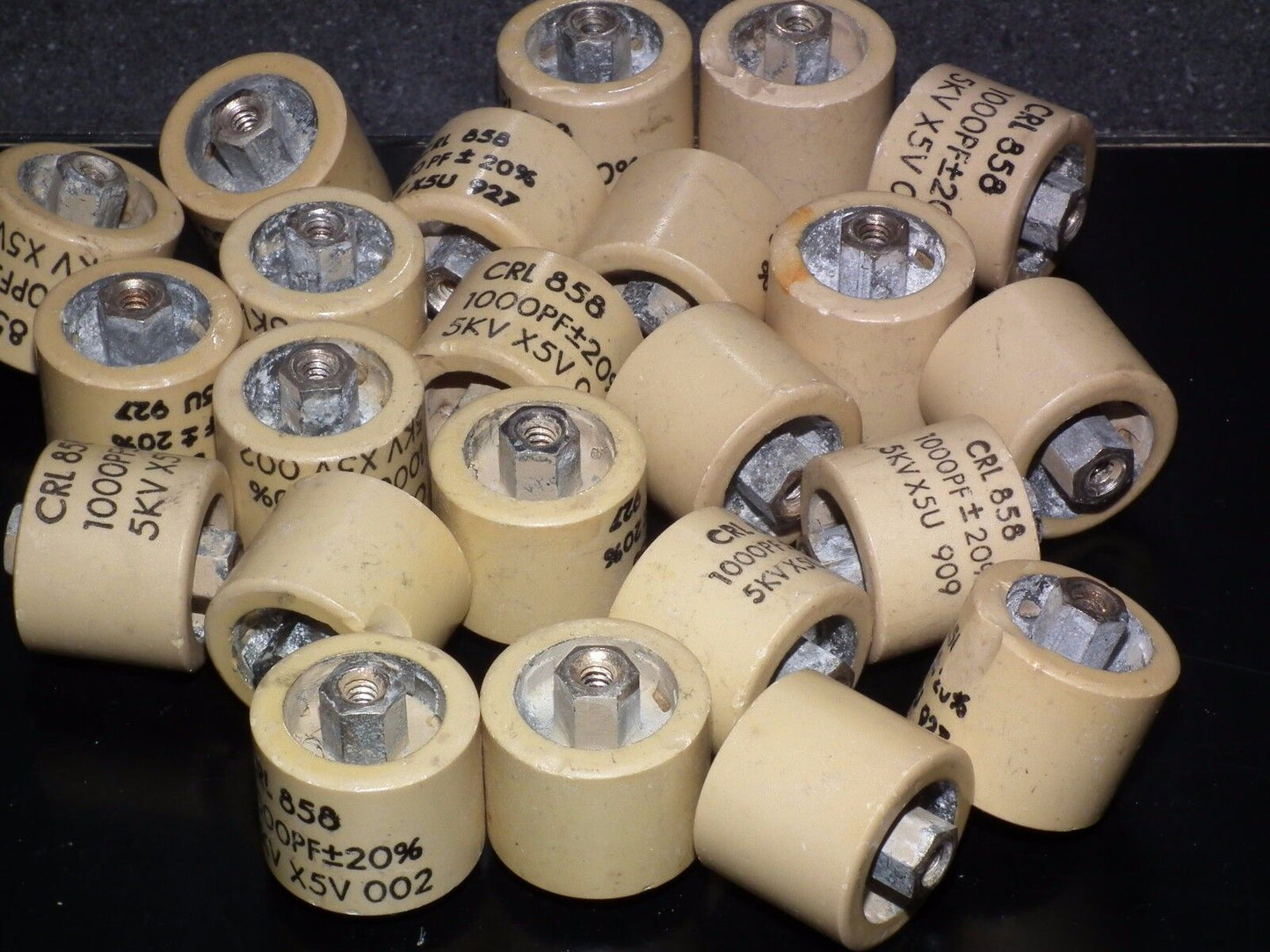 Doorknob Capacitor CRL 858 - 1000pF 5KV 1nF/5000V for ham radio amplifiers